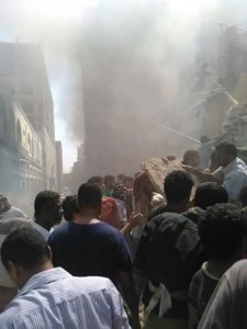 عدن انهيار عمارة الطيب5