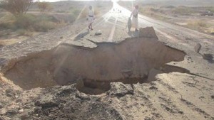 قصف الطرق والجسور بمارب