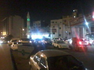 ازدحام في محطات تعبئة الوقود بعد قرار زيادة الأسعار1