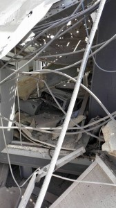 تدمير-أبراج-الاتصالات4