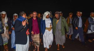 رئيس اللجنة الثورية يتفقد المناطق المتضررة من سيول الأمطار1