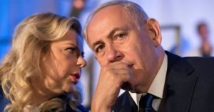 ما لا تعرفه عن تأثير المرأة الشقراء في السياسة الإسرائيلية!