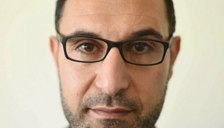 حسن لافي .. كاتب فلسطيني مختص بالشأن الإسرائيلي